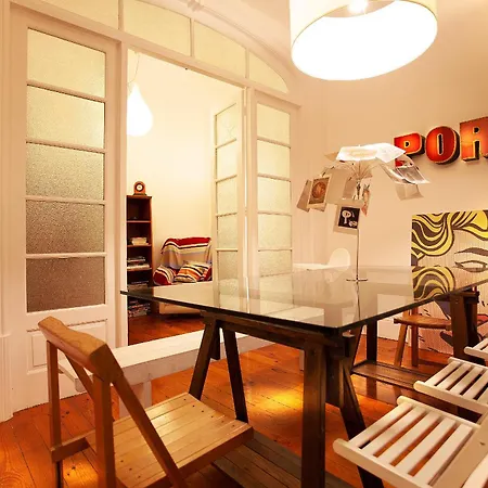 Apartment Junqueiro *